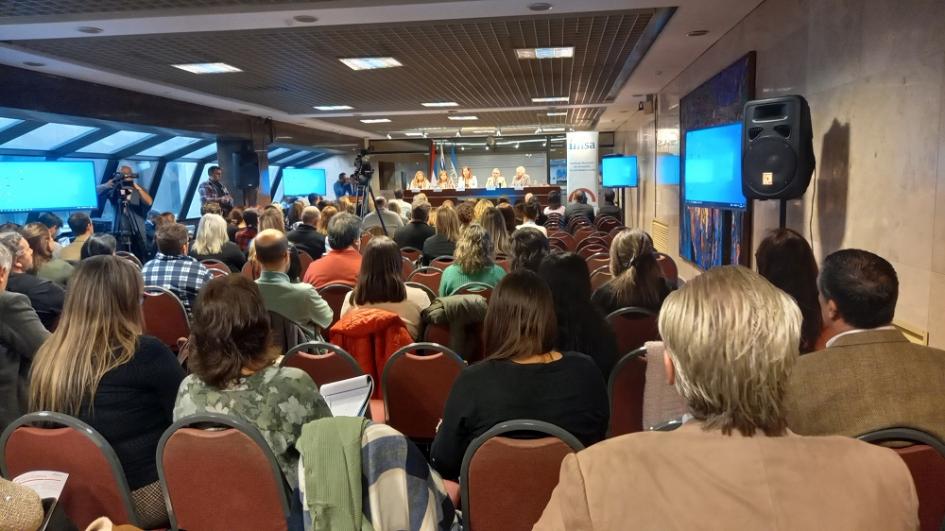 Oportunidades: La justicia juvenil desde una perspectiva socioeducativa. Oportunidades: La justicia juvenil desde una perspectiva socioeducativa.