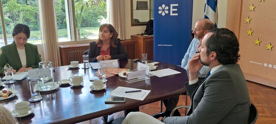 Proyecto de cooperación triangular sobre educación e inclusión Proyecto de cooperación triangular sobre educación e inclusión