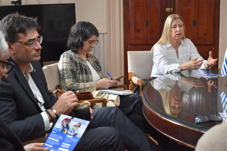 Reunión de equipos de la Intendencia de Treinta y Tres y AUCI