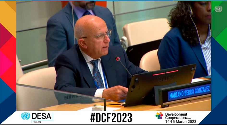 Director de AUCI, Mariano Berro, en Foro de Cooperación para el Desarrollo. Director de AUCI, Mariano Berro, en Foro de Cooperación para el Desarrollo.