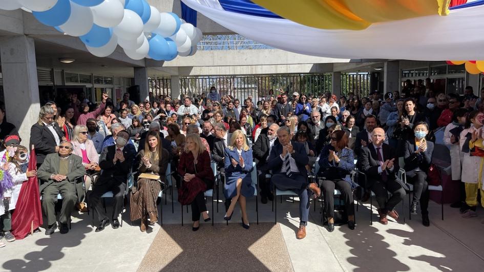 Inauguración de la escuela n.° 319, República Popular China