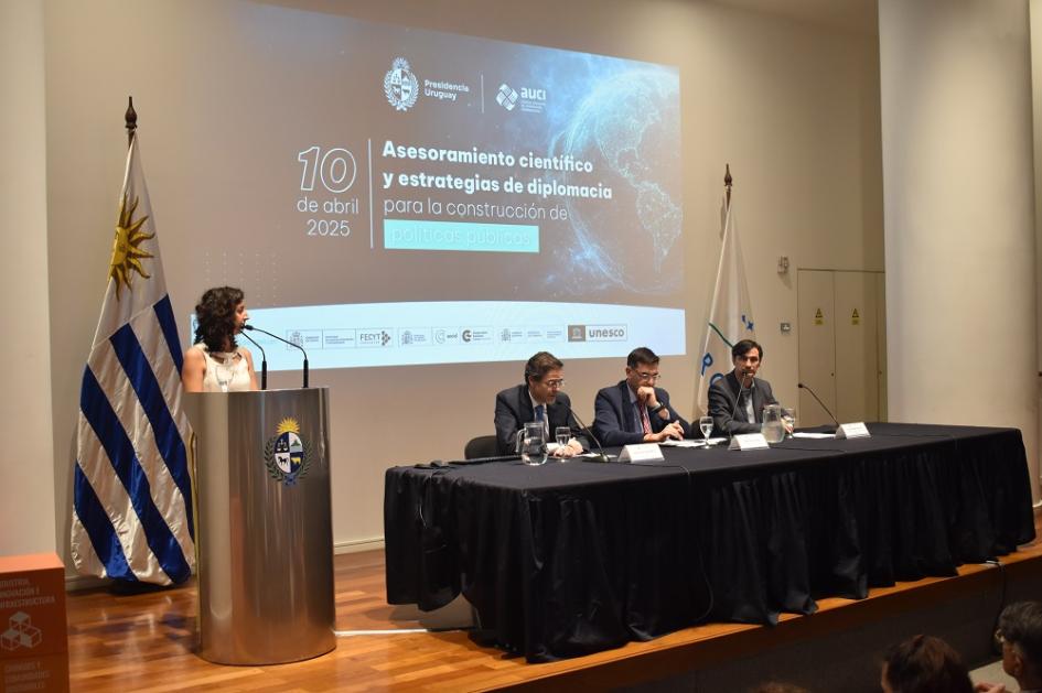 Asesoramiento científico y estrategias de diplomacia para la construcción de políticas públicas