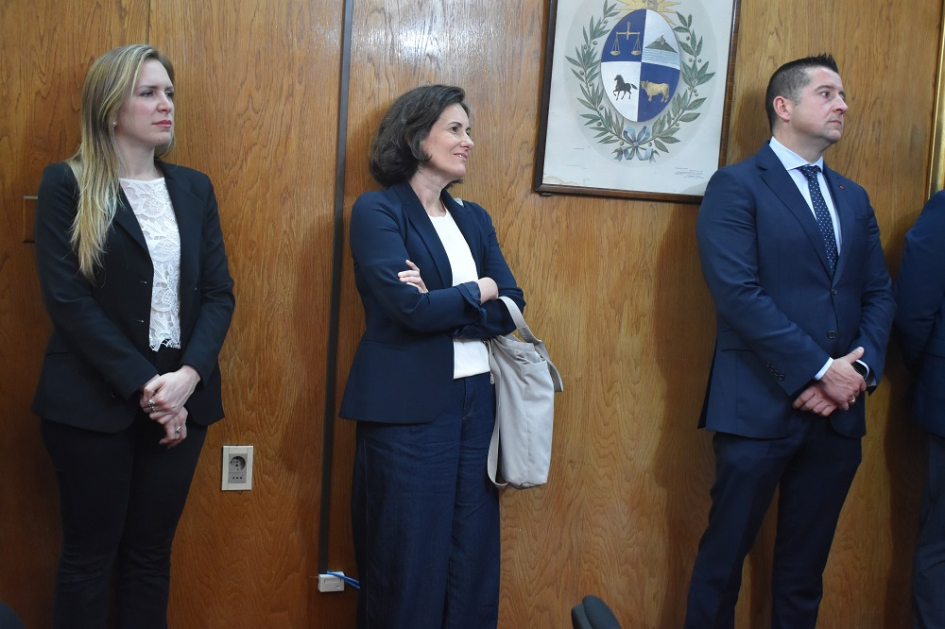 Entrega de certificados del curso Verificación documental en el marco del Punto Atenas Uruguay