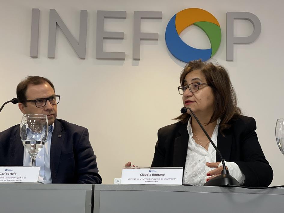 Lanzamiento en Montevideo del proyecto Mujeres en Tecnologías de la Información Lanzamiento en Montevideo del proyecto Mujeres en Tecnologías de la Información