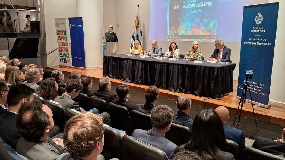 Presentación del primer Plan Nacional de Derechos Humanos de Uruguay