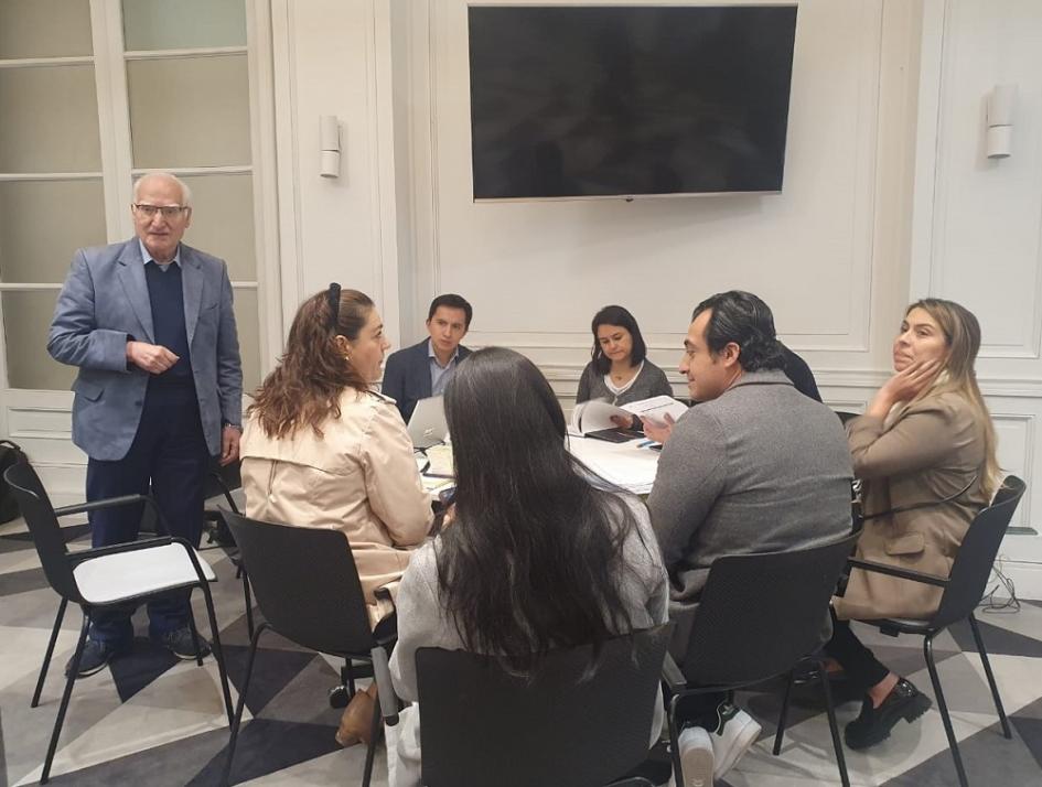 Talleres para el fortalecimiento de la ciencia, la tecnología y la innovación. Bogotá, Colombia.