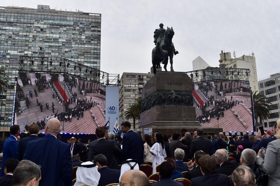 Traspaso de mando presidencial, plaza Independencia.