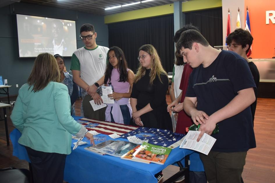 Feria de Oportunidades de estudios en Rivera.