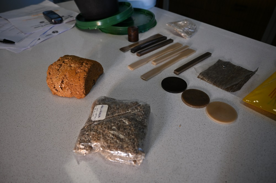 Entrevista la profesora, Mary Lopretti, en Facultad de Ciencias de la UdelaR.