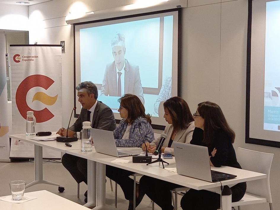 Seminario internacional. Seminario internacional.