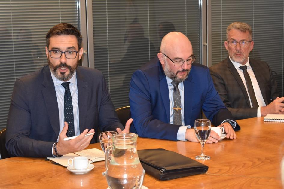 Reunión en Torre Ejecutiva