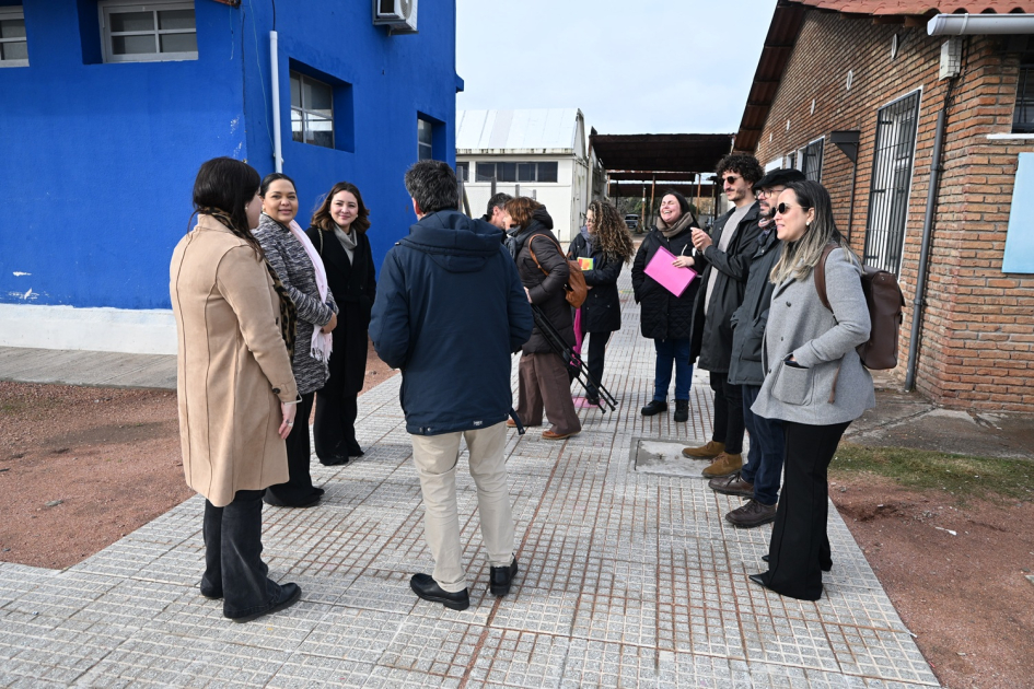Técnicos de Sedesol, Mides y AUCI visitan Centro de Referencia de Políticas Sociales de Casavalle