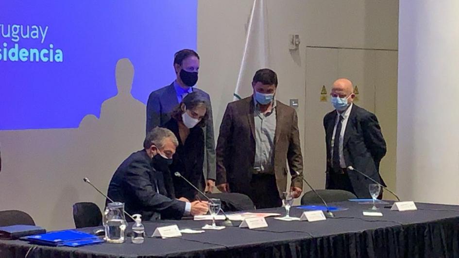 Firma de Acuerdos con autoridades de Treinta y Tres