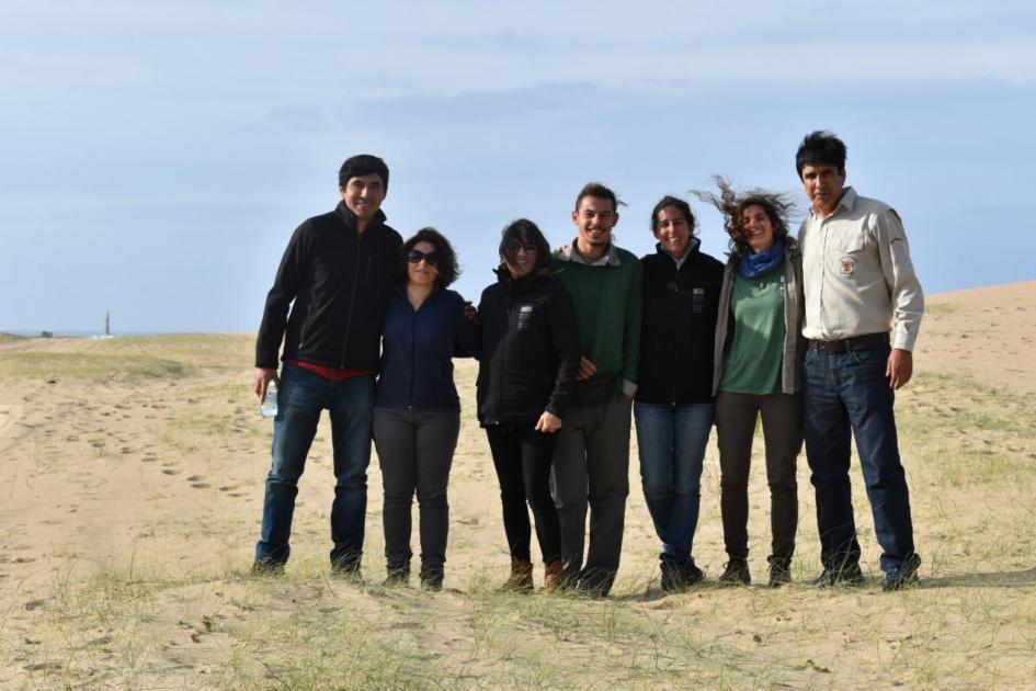 Grupo de técnicos de Perú y Uruguay