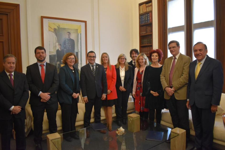 Delegaciones de Uruguay y Chile que participaron de la Comisión