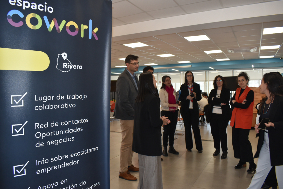 Seminario en Utec región norte Rivera