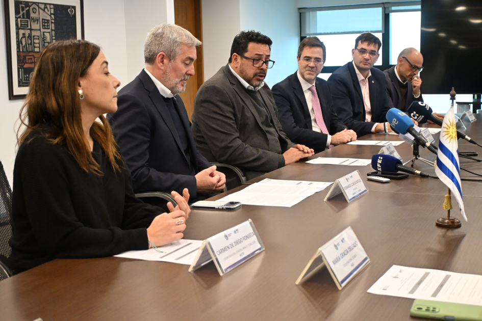 Firma MOU Canarias y Uruguay Firma MOU Canarias y Uruguay