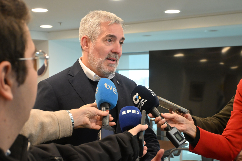 Firma MOU Canarias y Uruguay Firma MOU Canarias y Uruguay