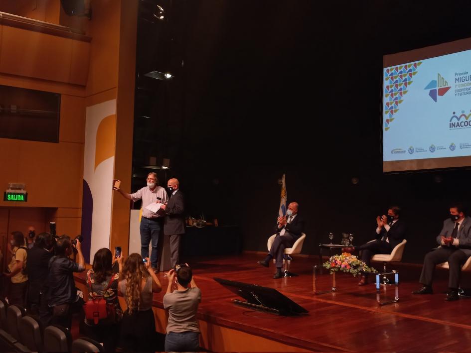 Entrega del Premio Miguel Cardozo