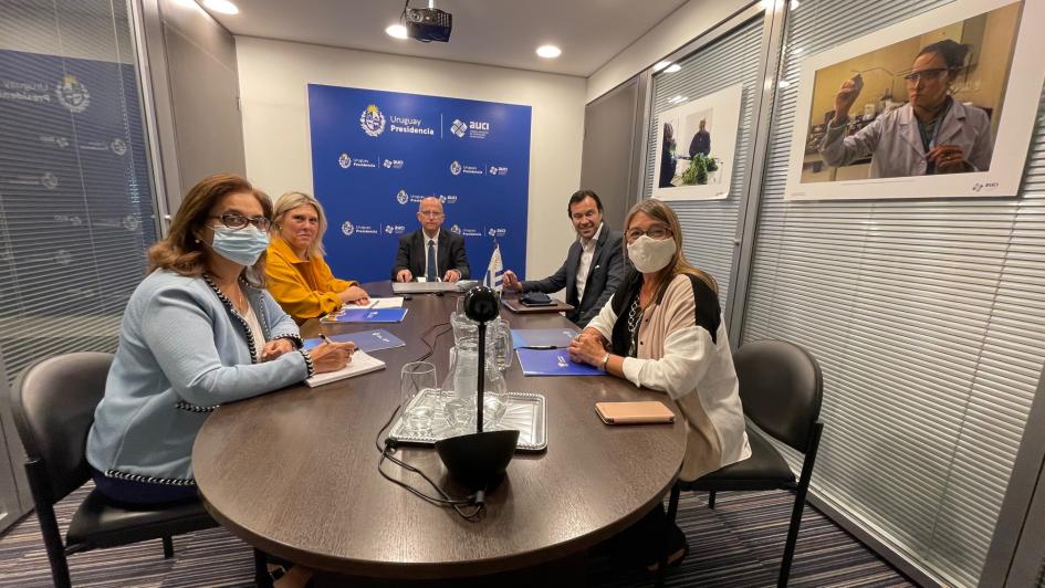 Reunión de trabajo Reunión de trabajo