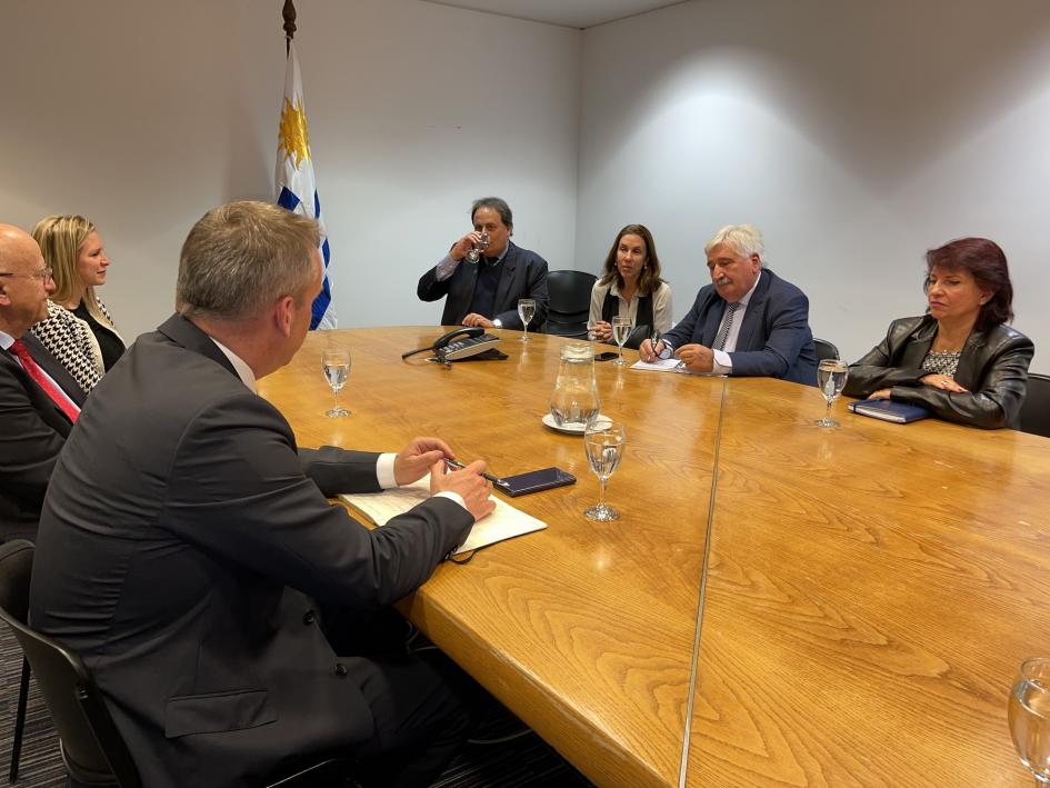 Reunión de trabajo Reunión de trabajo
