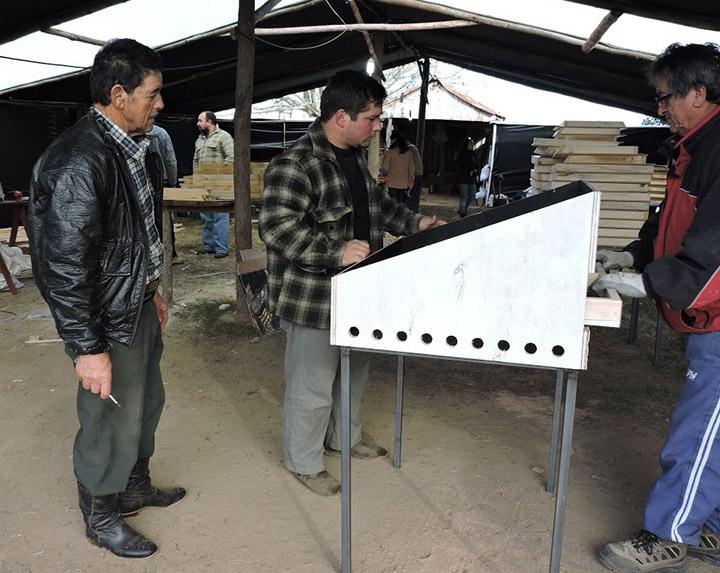Chile enseña sobre cocina saludable y ahorro de energía a familias uruguayas Chile enseña sobre cocina saludable y ahorro de energía a familias uruguayas
