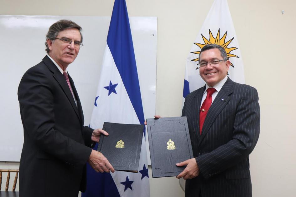 Comisión mixta Uruguay Honduras