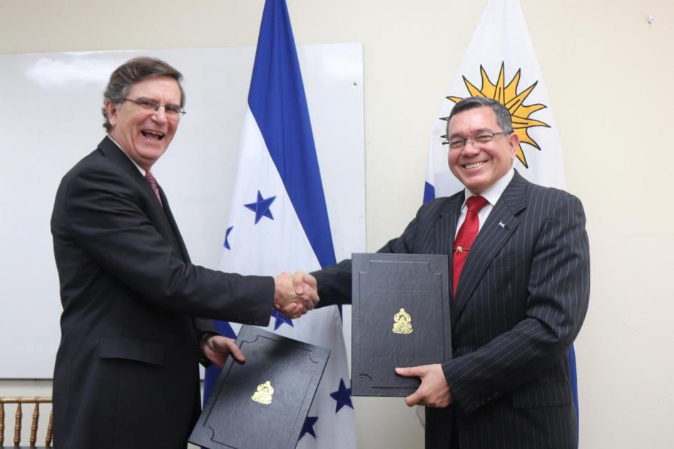 Comisión mixta Uruguay Honduras