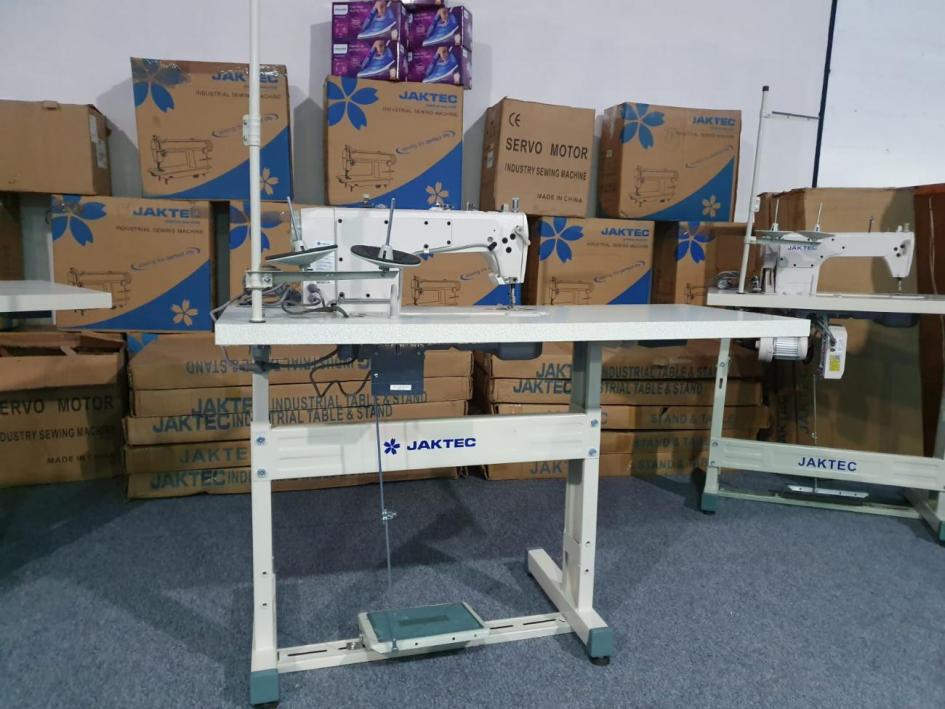 Máquinas de coser Máquinas de coser