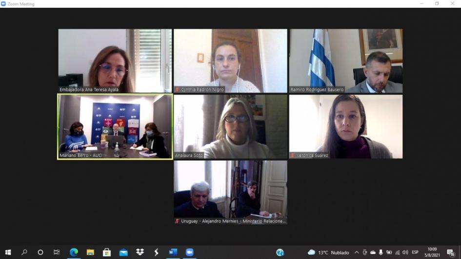 Reunión de trabajo Reunión de trabajo