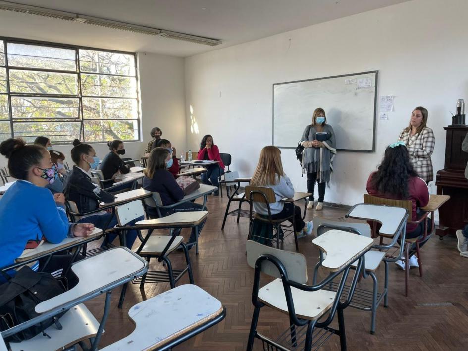 capacitación socioeducativa laboral MIDES