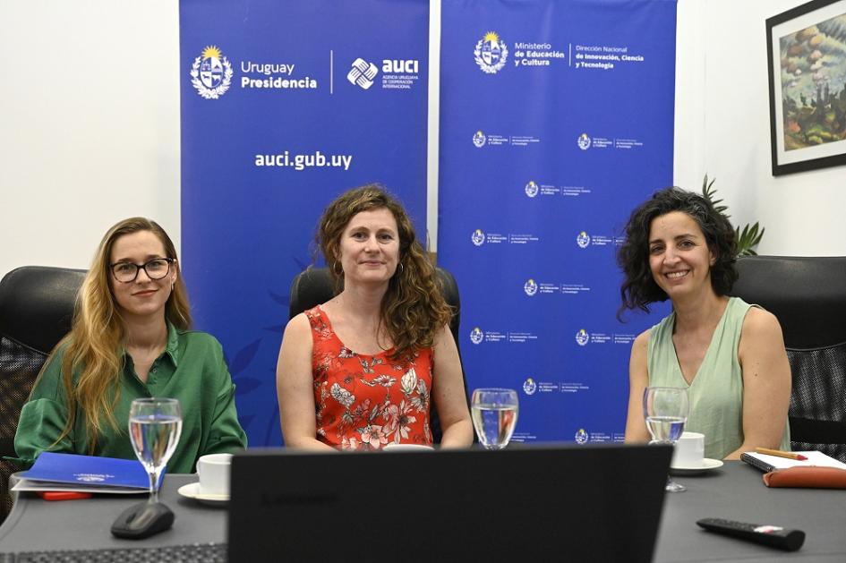 Final Iberoamericana del certamen de monólogos científicos Solo de Ciencia