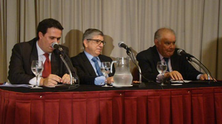 AUCI apoyó debate sobre legalización de las drogas AUCI apoyó debate sobre legalización de las drogas
