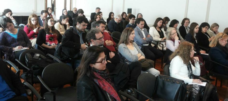 Economista Gabriel Porcile expuso en conferencia de CEPAL y AUCI sobre igualdad y desarrollo sostenible Economista Gabriel Porcile expuso en conferencia de CEPAL y AUCI sobre igualdad y desarrollo sostenible