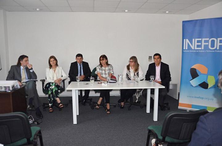 Chile y Uruguay presentan proyecto en formación profesional y certificación ocupacional Chile y Uruguay presentan proyecto en formación profesional y certificación ocupacional