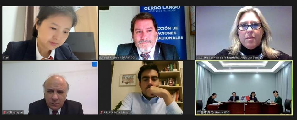 Reunión virtual entre representantes de China y Uruguay