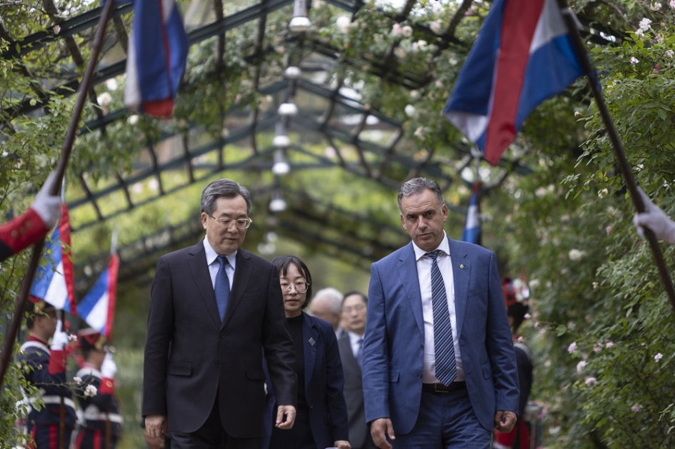 El presidente Orsi recibe a delegación de China encabezada por el vice primer ministro Ding Xuexiang