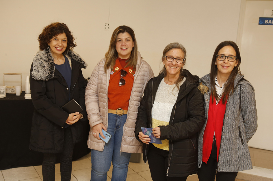 Proyecto Mujeres en el sector tecnologías de la información. Foto Intendencia de Maldonado. Proyecto Mujeres en el sector tecnologías de la información. Foto Intendencia de Maldonado.