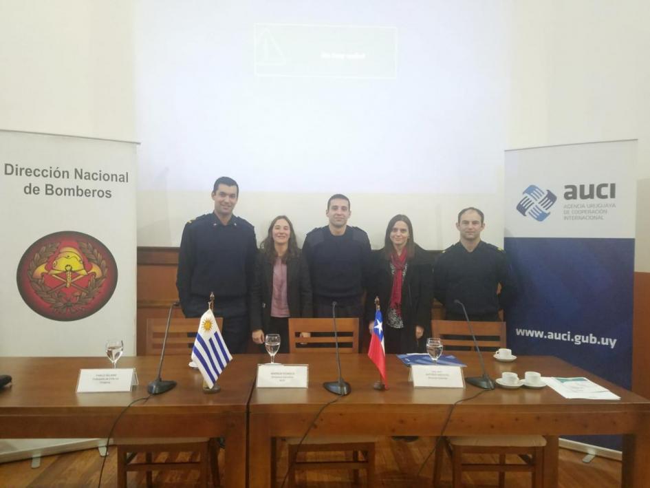 Dirección Nacional de Bomberos y Auci en intercambio sobre experiencia de prevención y control de Incendios Forestales Dirección Nacional de Bomberos y Auci en intercambio sobre experiencia de prevención y control de Incendios Forestales