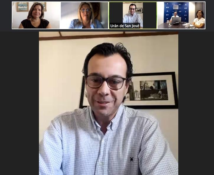 Reunión de trabajo con el equipo de la intendencia de San José Reunión de trabajo con el equipo de la intendencia de San José