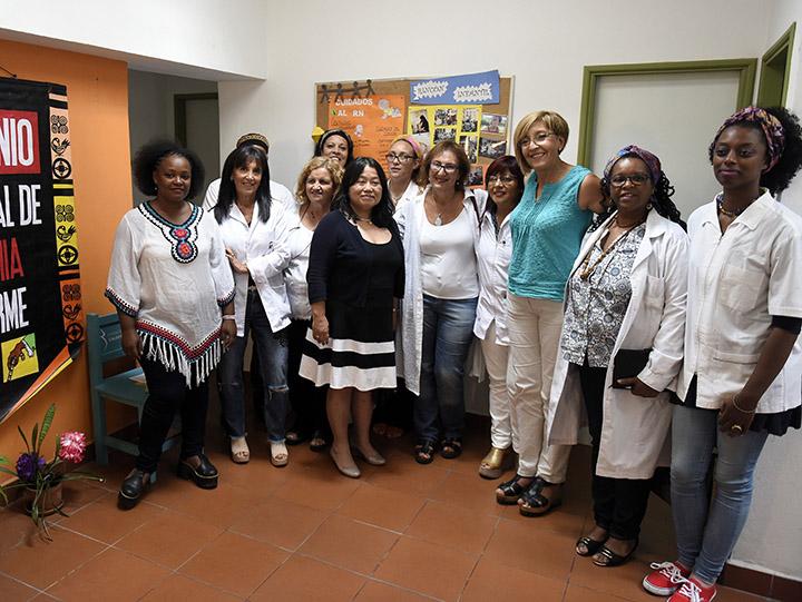 Japón donó equipo para mejorar el acceso a servicios de salud de afrodescendientes Japón donó equipo para mejorar el acceso a servicios de salud de afrodescendientes
