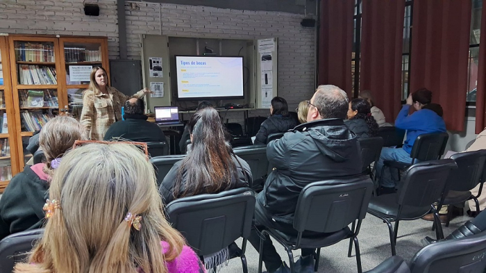 Charla informativa en sede de UTU de la calle Seregni, en la ciudad de Tacuarembó