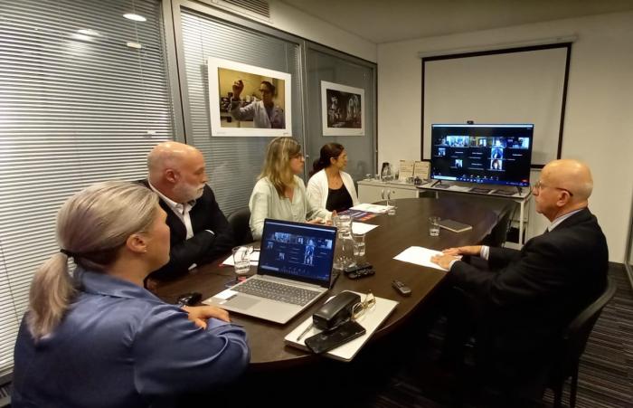 Reunión Mercociudades, AUCI e intendencias. Reunión Mercociudades, AUCI e intendencias.