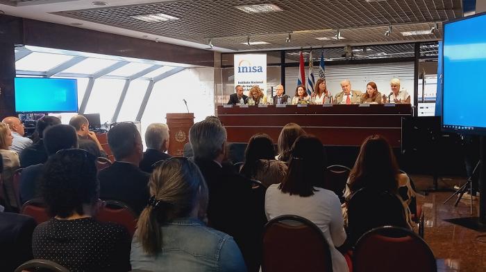 “Avances en medidas alternativas en Uruguay y presentación del modelo italiano” “Avances en medidas alternativas en Uruguay y presentación del modelo italiano”