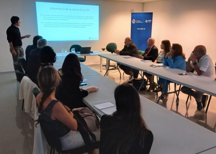 Presentación del trabajo La cooperación internacional en la Antártida.