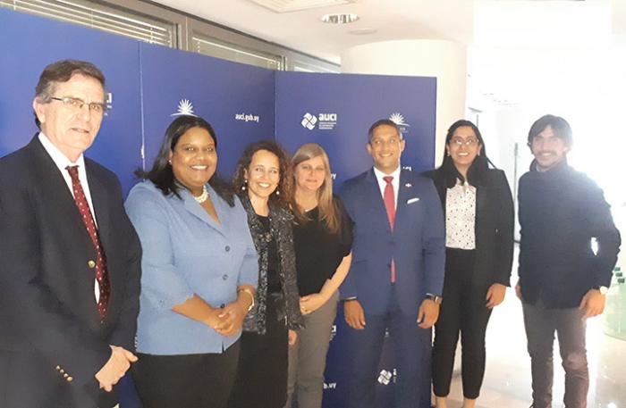 Uruguay y República Dominicana intercambian experiencias sobre cooperación