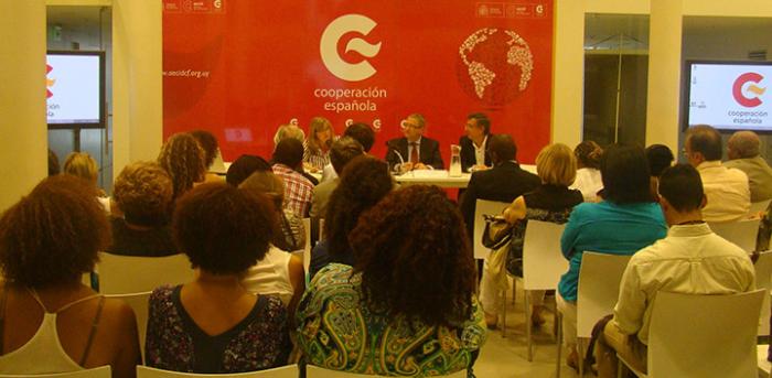 España y Uruguay valoraron iniciativas de cooperación en la lucha contra el racismo