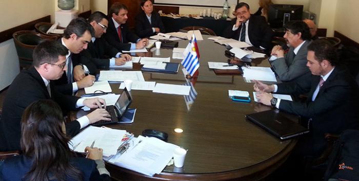 Chile y Uruguay revitalizan su relación de cooperación bilateral hacia 2017