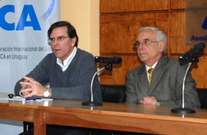 Seminario “Cooperación Internacional y becas en Uruguay” en Artigas y Rivera Seminario “Cooperación Internacional y becas en Uruguay” en Artigas y Rivera