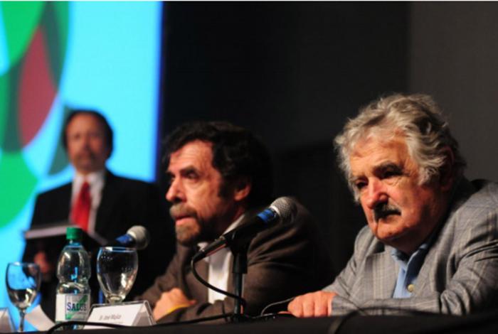 Evento Ciudadania Digital: reflexiones sobre el Plan Ceibal en Uruguay